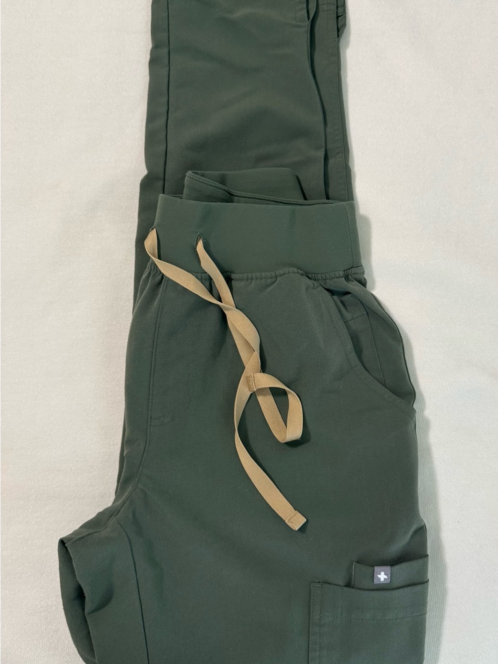 Figs moss scrub pant